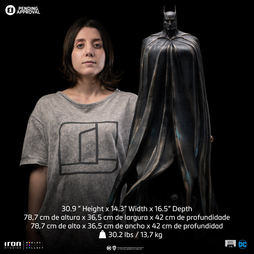Digital Pre-Order - Statue Batman Identity - DC Comics - Legacy Replica 1/4 - Iron Studios