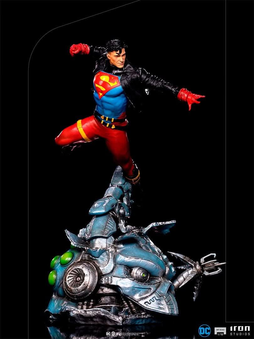 Statue Superboy - DC Comics - Art Scale 1/10 - Iron Studios