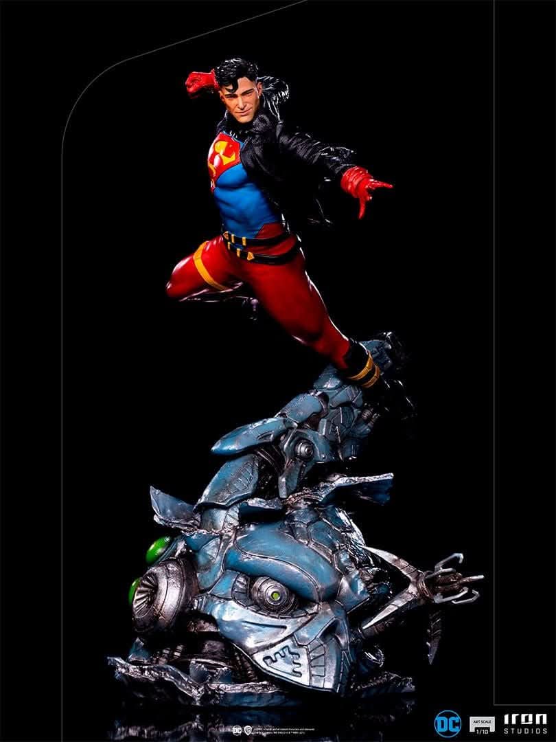 Statue Superboy - DC Comics - Art Scale 1/10 - Iron Studios