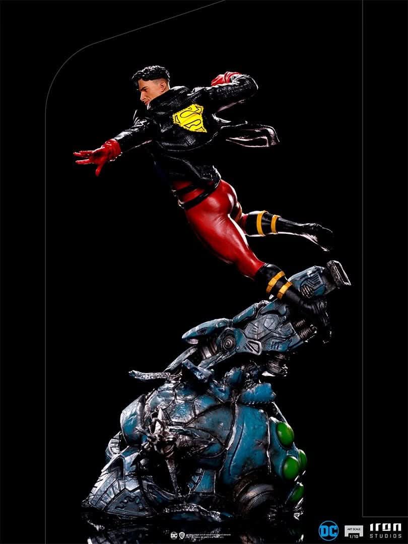 Statue Superboy - DC Comics - Art Scale 1/10 - Iron Studios