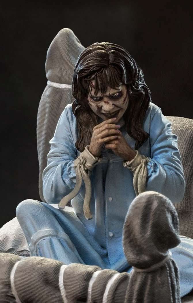 Lansay – Statuetta The Exorcist Da Collezione – 20 Cm – 14 Punti Articolazione – Mego – Da 8 Anni