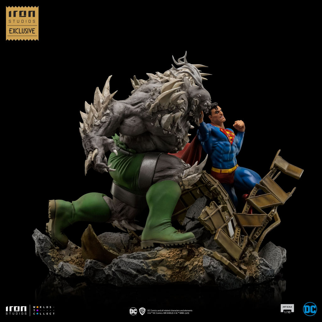 Statue Superman vs Doomsday - DC Comics - Art Scale 1/10 - Iron Studios