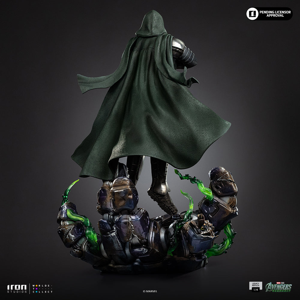Pre-Order - Statue Doctor Doom - Avengers: Doomsday - Legacy Replica 1/4 - Iron Studios