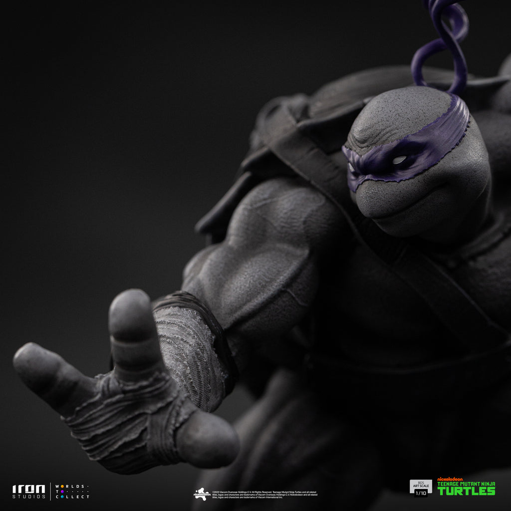 Pre-Order - Donatello (Black and White Variant) - Teenage Mutant Ninja Turtles - BDS Art Scale 1/10 - Iron Studios