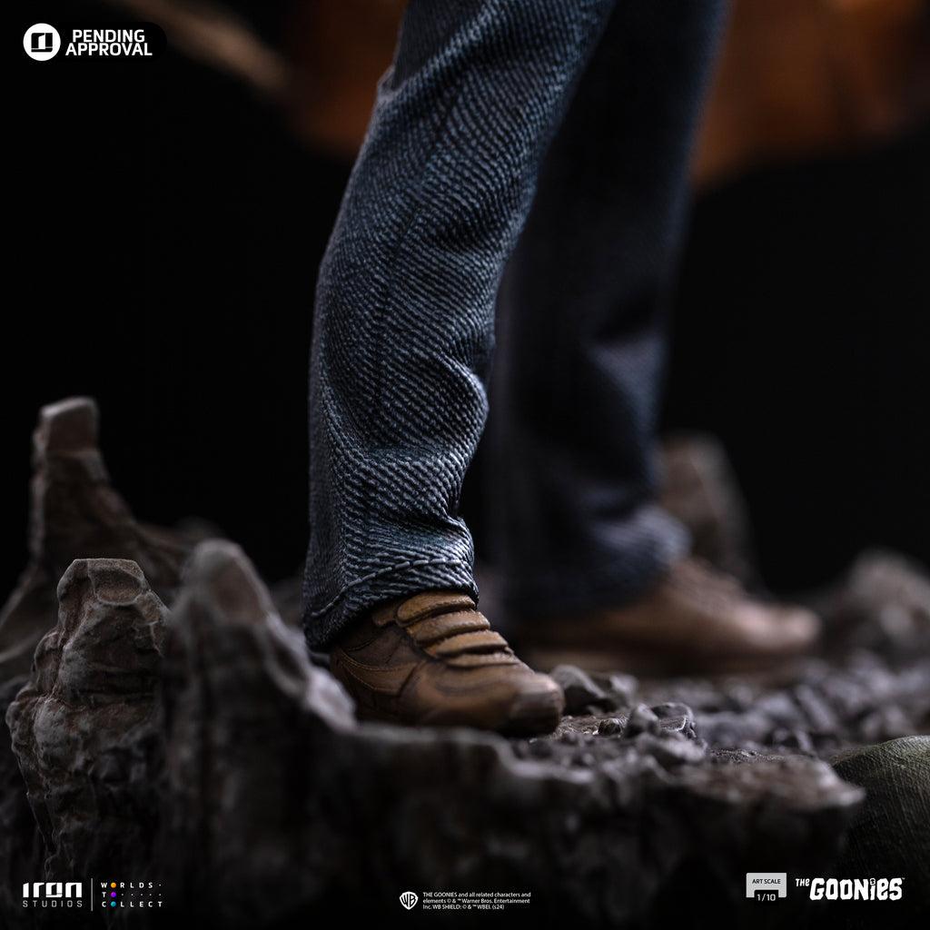 Pre-Order - Statue Mikey Walsh - The Goonies - Art Scale 1/10 - Iron Studios