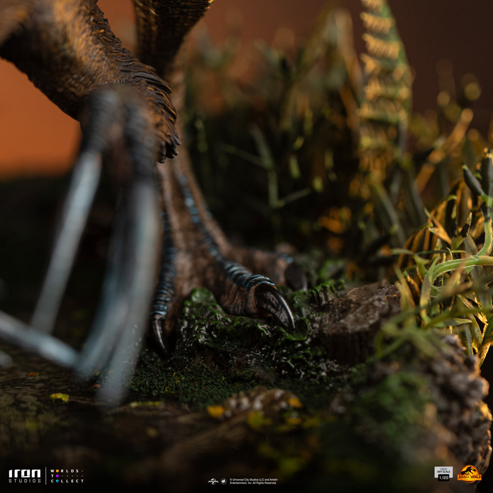 Statue Therizinosaurus - Jurassic World: Dominion - Demi Scale 1/20 - Iron Studios
