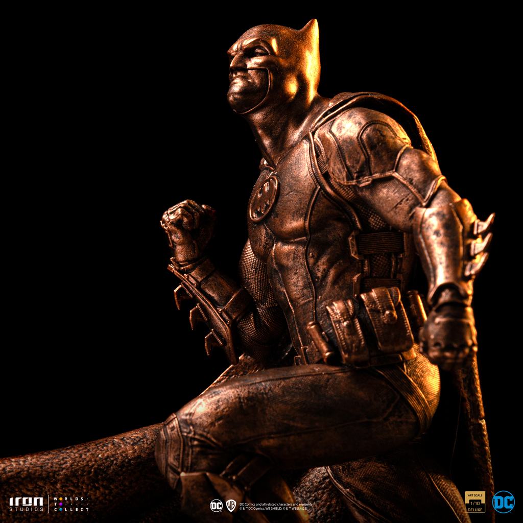 Statue Batman Deluxe (Bronze Version) - DC Comics - Art Scale 1/10 - Iron Studios