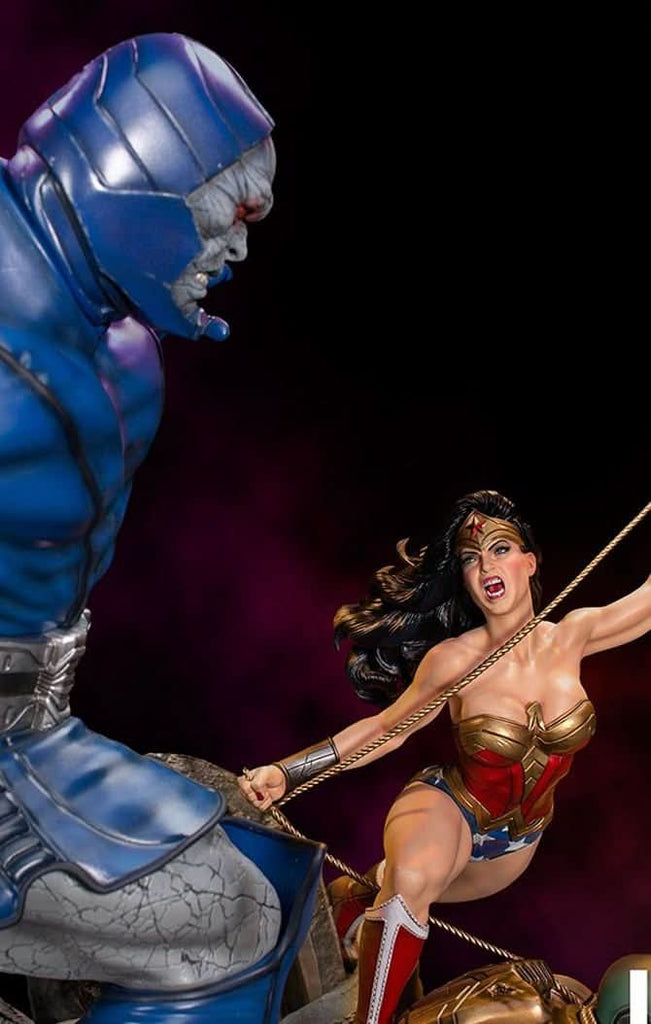 Wonder Woman vs Darkseid by Ivan Reis - DC Comics - Diorama 1/6 - Iron Studios