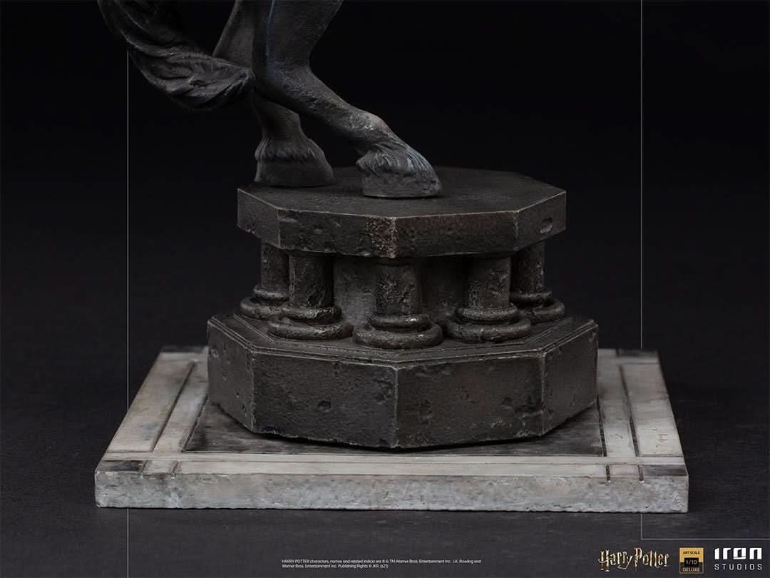 Statue Ron Weasley at the Wizard Chess Deluxe - Harry Potter - Art Scale 1/10 - Iron Studios