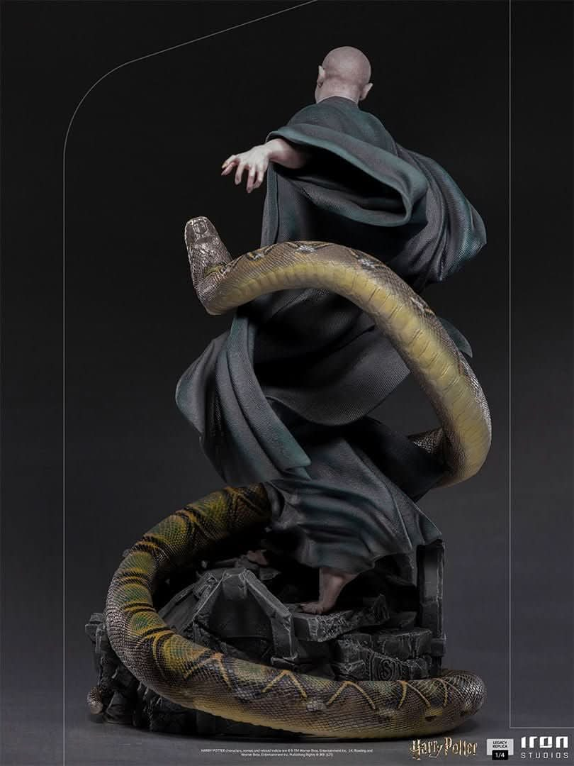 Statue Voldemort and Nagini - Harry Potter - Legacy Replica 1/4 - Iron Studios