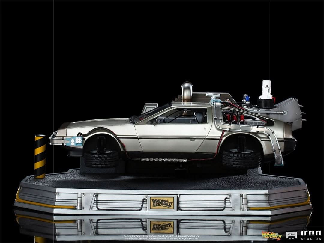 Statue DeLorean - Back To The Future II - Art Scale 1/10 - Iron Studios