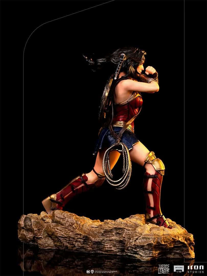 Statue Wonder Woman - Zack Snyder`s Justice League - Art Scale 1/10 - Iron Studios