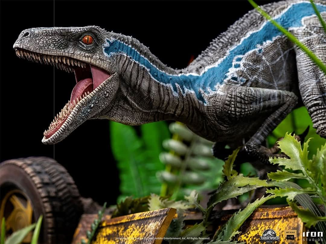 Statue Blue Deluxe - Jurassic World Fallen Kingdom - Art Scale 1/10 - Iron Studios