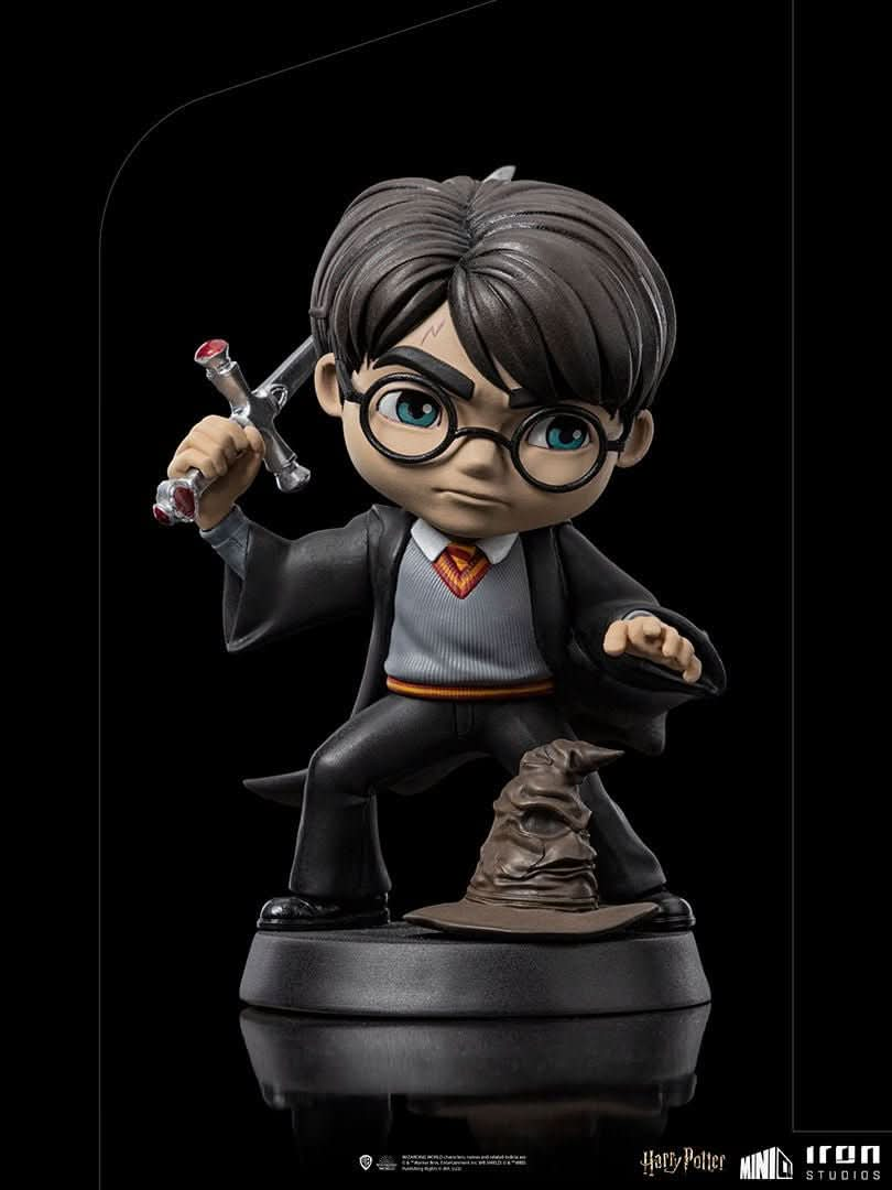 Statue Harry Potter With Sword of Gryffindor - Harry Potter - MiniCo - Iron Studios