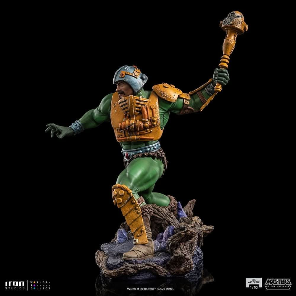 Statue Man - at - Arms - Masters of the Universe - Art Scale 1/10 - Iron Studios