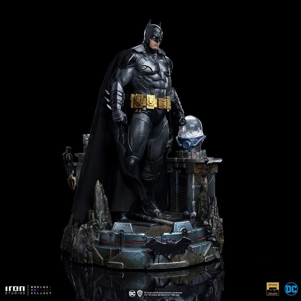 Statue Batman Unleashed Deluxe - DC Comics - Art Scale 1/10 - Iron Studios