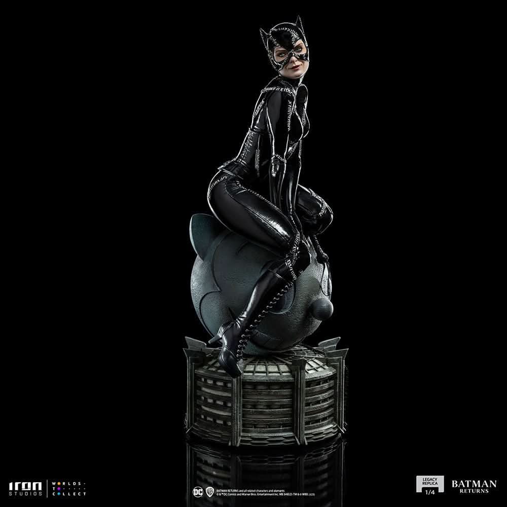Catwoman - Batman Returns - Legacy Replica 1/4 - Iron Studios