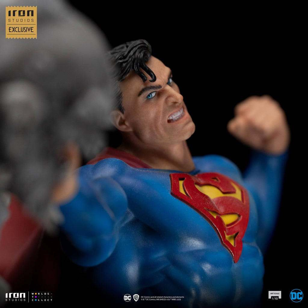 Statue Superman vs Doomsday - DC Comics - Art Scale 1/10 - Iron Studios