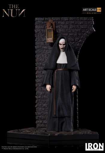 Statue The Nun Deluxe - The Nun - Art Scale 1/10 - Iron Studios