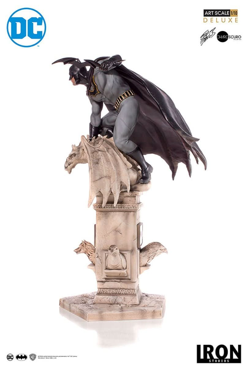 Statue Batman Deluxe by Eddy Barrows - DC Comics - Art Scale 1/10 - Iron Studios