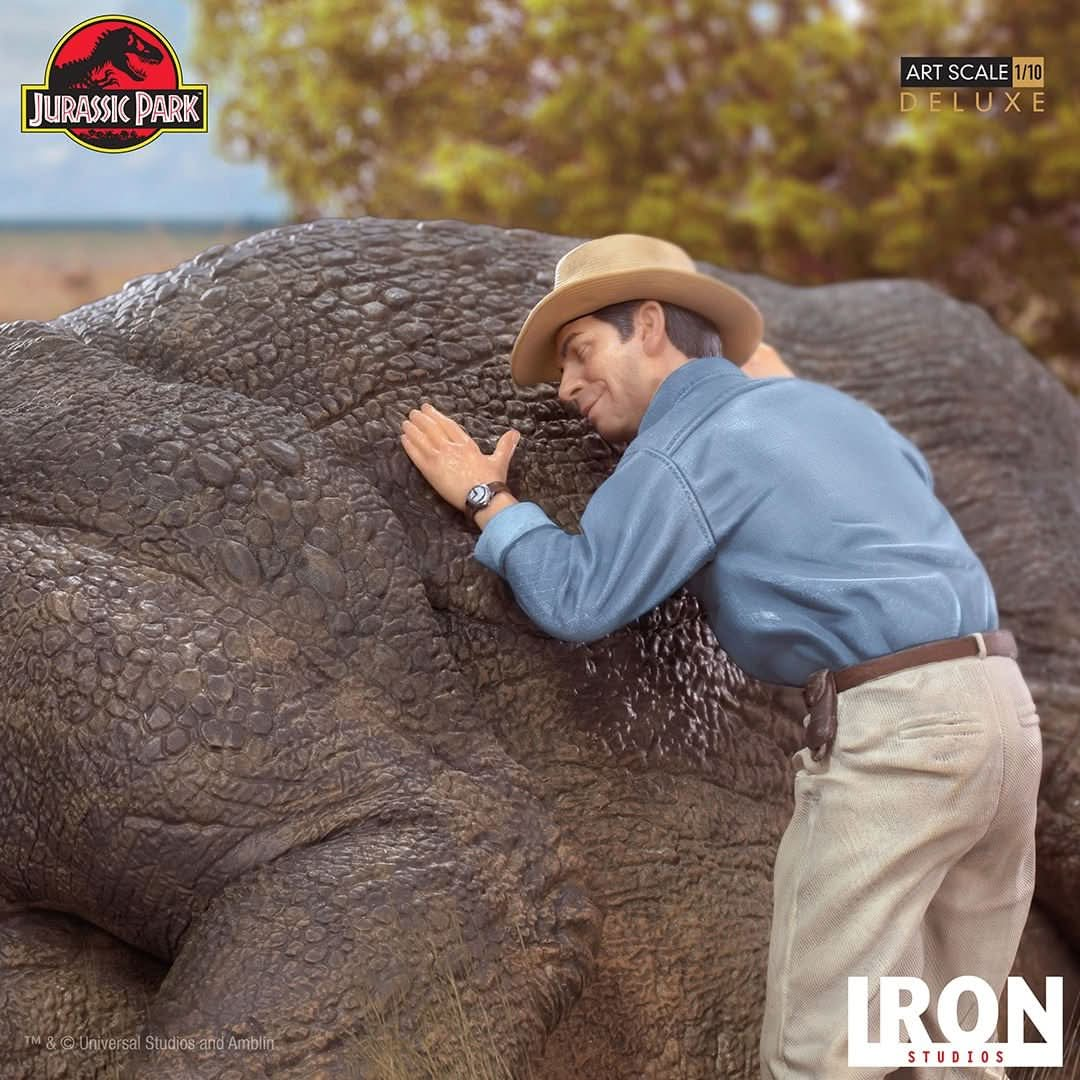 Statue Triceratops Diorama - Jurassic Park - Art Scale 1/10 - Iron Studios