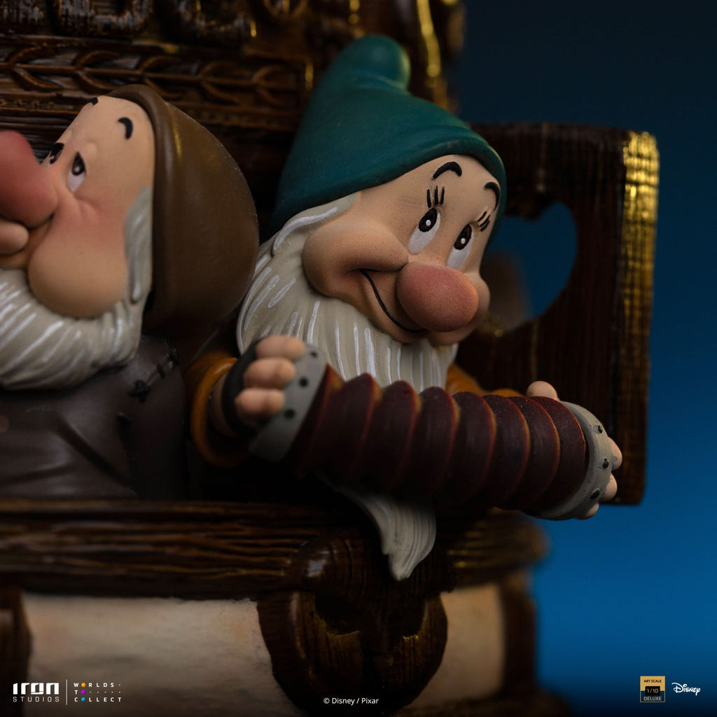 Pre-Order - Statue Snow White Deluxe - Snow White and the Seven Dwarves - Art Scale 1/10 - Iron Studios