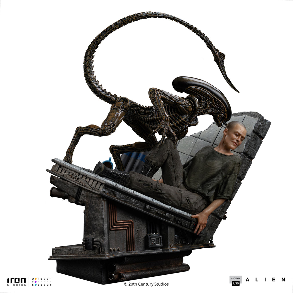 Statue Ellen Ripley and Dog Alien - Alien 3 - Art Scale 1/10 - Iron Studios