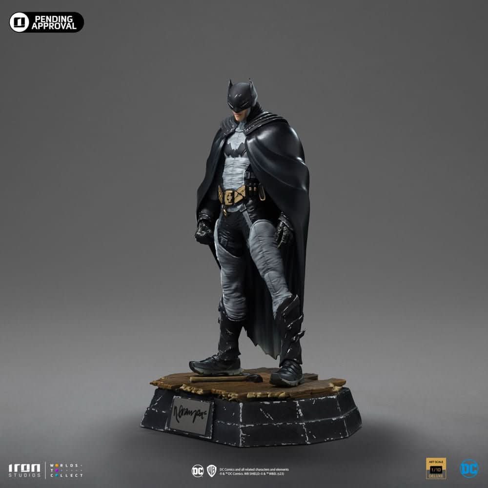 Statue Batman by Rafael Grampá (Signed Version) - DC Comics Series #9 - Art Scale 1/10 - Iron Studios