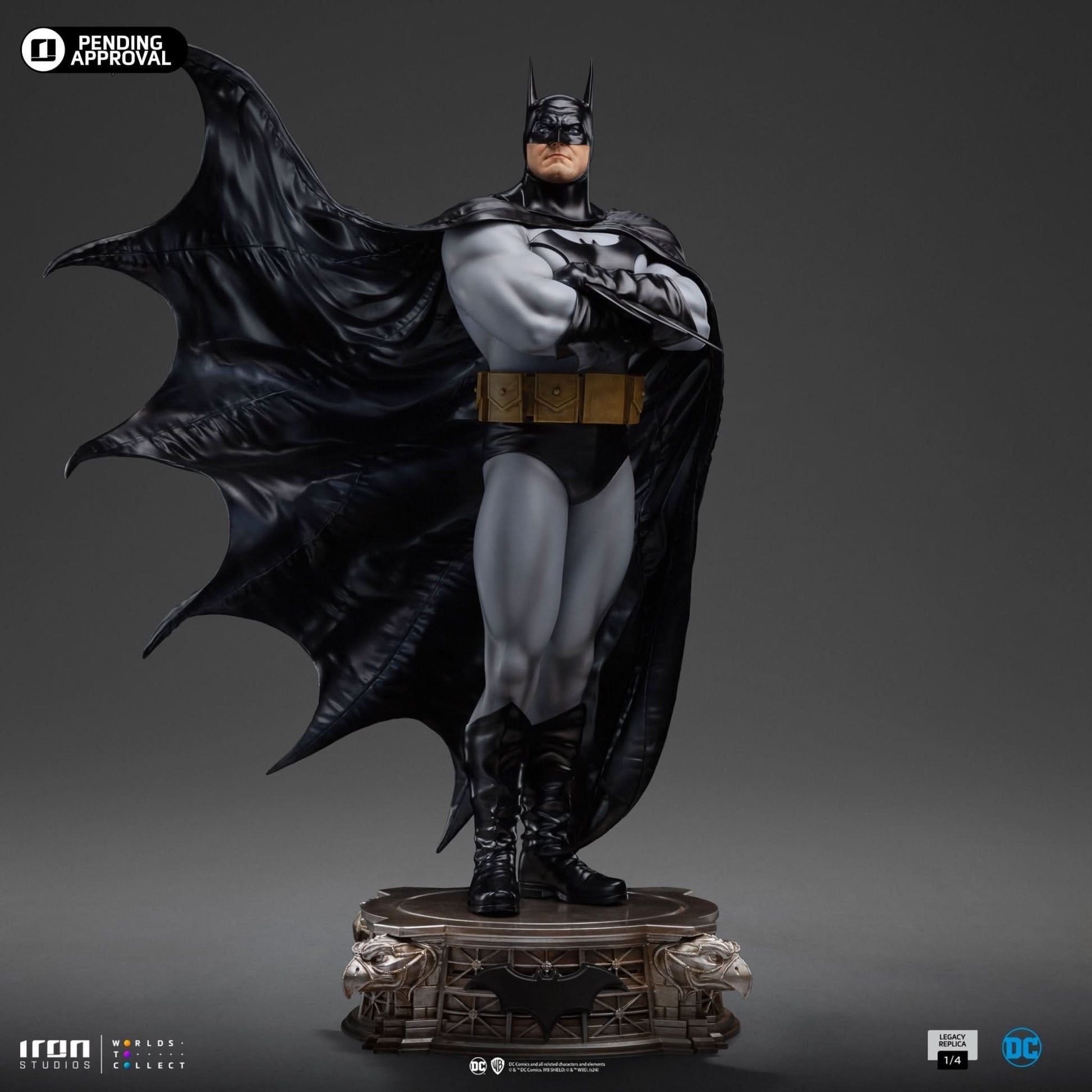 Digital Pre - Order - Statue Batman DC Trinity - DC Comics - Legacy Replica 1/4 - Iron Studios