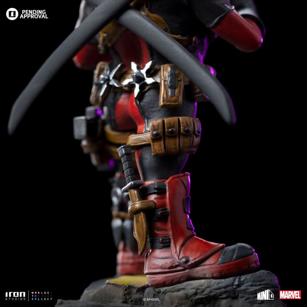 Statue Deadpool - Marvel Comics - MiniCo - Iron Studios